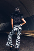 Load image into Gallery viewer, Nova Vest { Women&#39;s Crop Vest { Winter Vest [ Cotton Twill Vest { Fur Vest { Faux Fur Vest