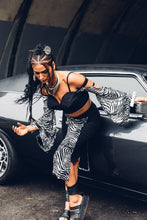 Load image into Gallery viewer, Lulu Kimono Sleeve Bullet Bra Crop Top [