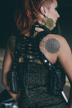 Load image into Gallery viewer, Serpentine holster - Ladies pocket holster - Leather holster - Pocket holster - Ladies holster- Leather pocket holster