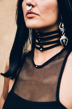 Load image into Gallery viewer, Trident earring - Trident stretcher - silver plated earring