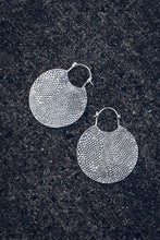 Load image into Gallery viewer, Serpentina hoops [ Silver Plated Hoops [ Snake print hoop- Big hoop- Snake hoop - Hoop Earrings