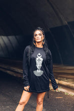Load image into Gallery viewer, Zombie Nefertiti Long Sleeve Top [