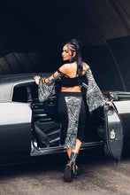 Load image into Gallery viewer, Lulu Kimono Sleeve Bullet Bra Crop Top [