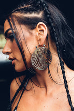 Load image into Gallery viewer, Zebra Septum [ Silver Septum [ Silver Clicker [ Silver Zebra Septum Clicker